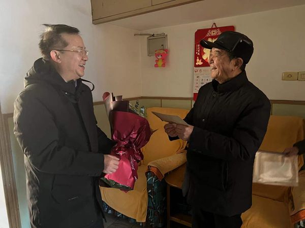 微信图片_20220112153602_副本.jpg