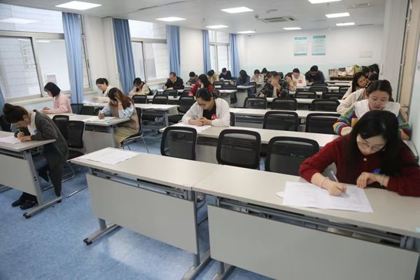 微信图片_20241021081403_副本.jpg