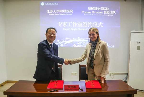 微信图片_20251020145310_213_403_副本.jpg